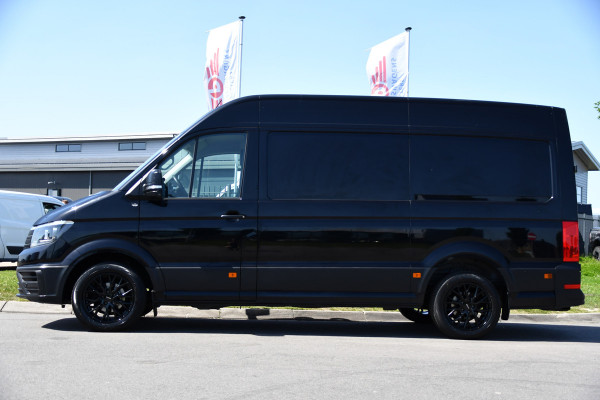 Volkswagen Crafter 35 2.0 TDI L3H3 Black Edition Camera, Cruise, Carplay, Automaat, Trekhaak, 140pk, Airco, Multimedia, Uniek!