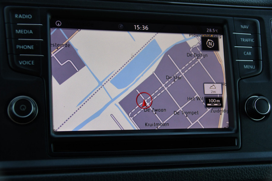 Volkswagen Crafter 35 2.0 TDI L3H3 Black Edition Camera, Cruise, Carplay, Automaat, Trekhaak, 140pk, Airco, Multimedia, Uniek!