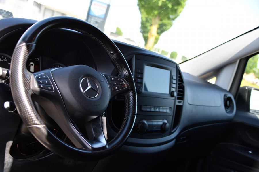 Mercedes-Benz Vito 116 CDI L2 PB Edition Camera, Cruise, Carplay, Stoelverwarming, LED, Automaat, Trekhaak, Standkachel, Multimedia, 164pk, Uniek!