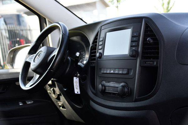 Mercedes-Benz Vito 116 CDI L2 PB Edition Camera, Cruise, Carplay, Stoelverwarming, LED, Automaat, Trekhaak, Standkachel, Multimedia, 164pk, Uniek!