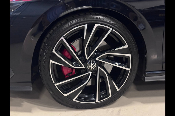 Volkswagen Golf 2.0 TSI GTI PANO | HUD | LEDER | DYNAUDIO | VOL!