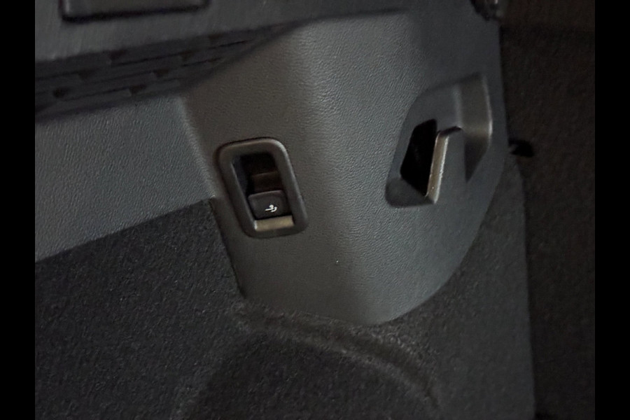 Volkswagen Golf 2.0 TSI GTI PANO | HUD | LEDER | DYNAUDIO | VOL!