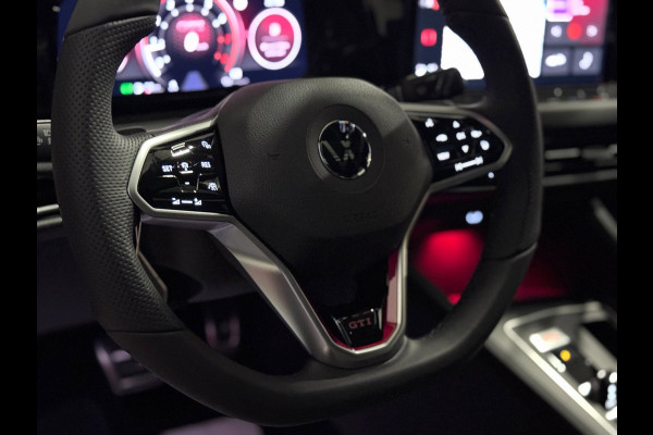 Volkswagen Golf 2.0 TSI GTI PANO | HUD | LEDER | DYNAUDIO | VOL!
