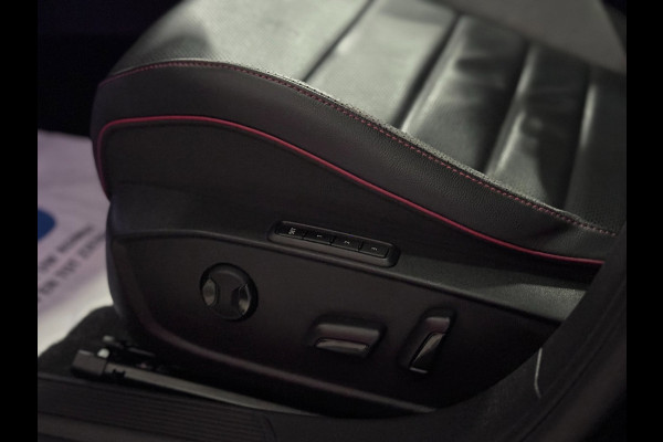 Volkswagen Golf 2.0 TSI GTI PANO | HUD | LEDER | DYNAUDIO | VOL!