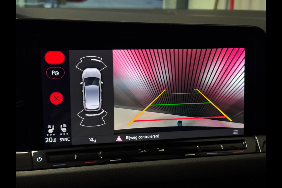 Volkswagen Golf 2.0 TSI GTI PANO | HUD | LEDER | DYNAUDIO | VOL!
