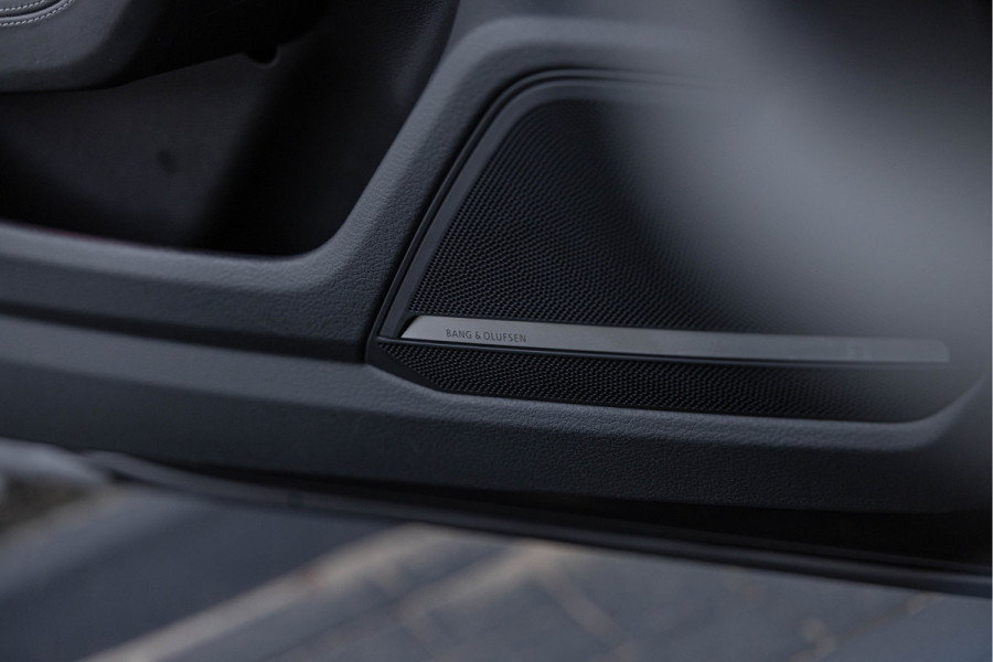 Audi S6 Avant TDI 349pk Quattro HuD B&O 21'' HD-Matrix Pano Luchtv. Standkachel S-stoelen