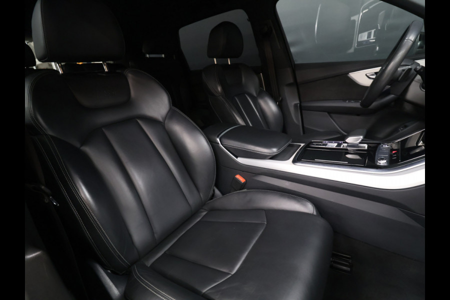 Audi Q7 60 TFSI e quattro Competition S-LINE [LUCHTVERING, MEMORY SEATS, CRUISE CONTROL, TREKHAAK, APPLE CARPLAY, ANDROID AUTO, ACHTERUITRIJCAMERA, PDC V+A, STOELVERWARMING, NIEUWSTAAT]