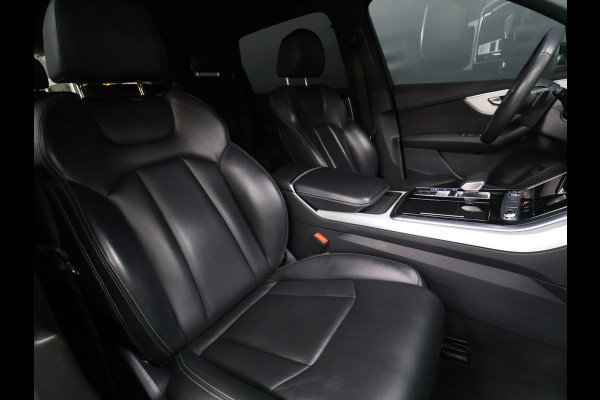Audi Q7 60 TFSI e quattro Competition S-LINE [LUCHTVERING, MEMORY SEATS, CRUISE CONTROL, TREKHAAK, APPLE CARPLAY, ANDROID AUTO, ACHTERUITRIJCAMERA, PDC V+A, STOELVERWARMING, NIEUWSTAAT]