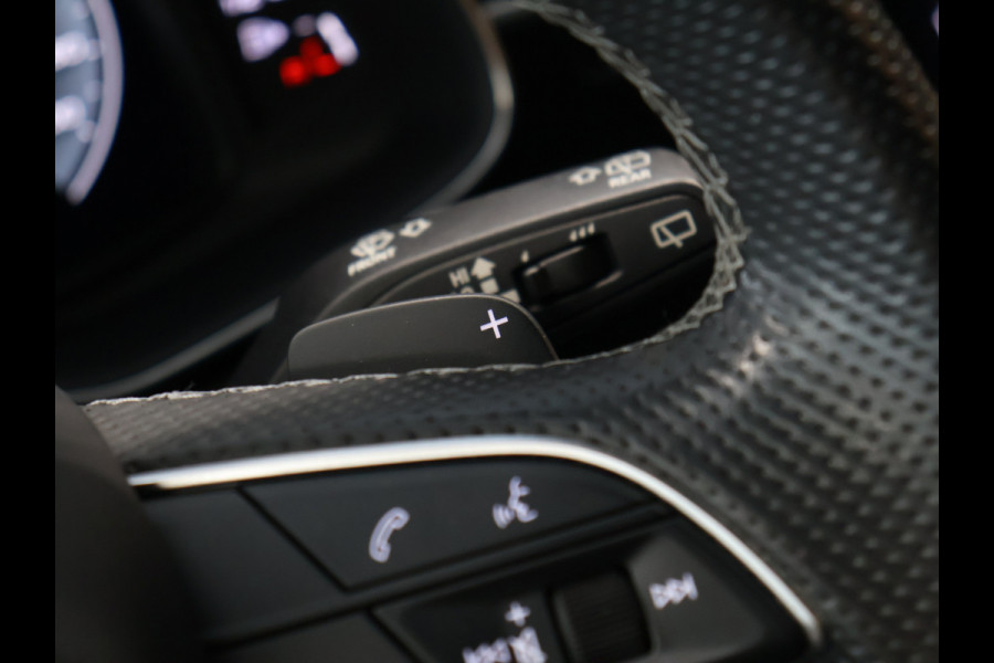 Audi Q7 60 TFSI e quattro Competition S-LINE [LUCHTVERING, MEMORY SEATS, CRUISE CONTROL, TREKHAAK, APPLE CARPLAY, ANDROID AUTO, ACHTERUITRIJCAMERA, PDC V+A, STOELVERWARMING, NIEUWSTAAT]
