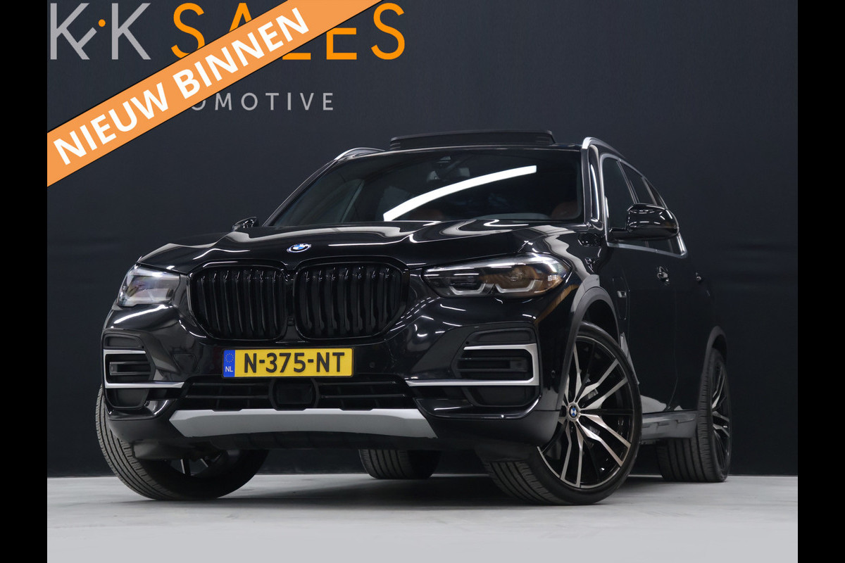 BMW X5 xDrive45e M Sport [ADAPTIVE CRUISE, SCHUIFKANTELDAK, APPLE CARPLAY, MEMORY SEATS, CAMERA,STOELVERWARMING, DIGITAL DASH, ELEK.. ACHTERKLEP,  NAVIGATIE, NIEUWSTAAT]