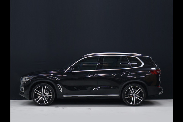 BMW X5 xDrive45e M Sport [ADAPTIVE CRUISE, SCHUIFKANTELDAK, APPLE CARPLAY, MEMORY SEATS, CAMERA,STOELVERWARMING, DIGITAL DASH, ELEK.. ACHTERKLEP,  NAVIGATIE, NIEUWSTAAT]