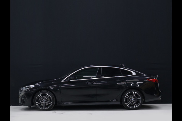 BMW 2 Serie Gran Coupé 218i M Sport [APPLE CARPLAY, ANDROID, CAMERA, CRUISE CONTROL, DIGITAL DASH, PDC V+A, VOL LEDER, NAVIGATIE, NIEUWSTAAT]