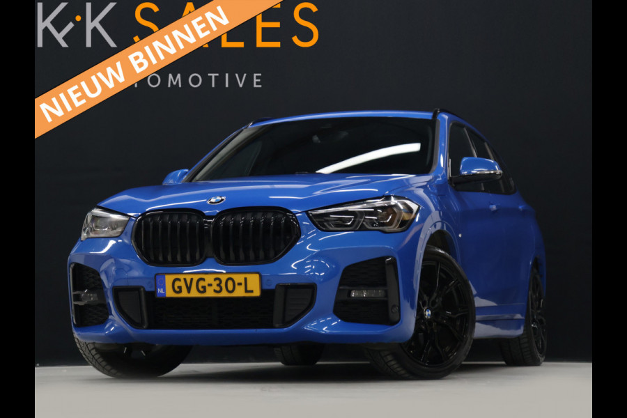 BMW X1 xDrive25e M Sport [HEAD UP DISPLAY,  APPLE CARPLAY, CAMERA, ELEK ACHTERKLEP,  CRUISE CONTROL, MEMORY SEATS, VOL LEDER, NAVIGATIE, NIEUWSTAAT]