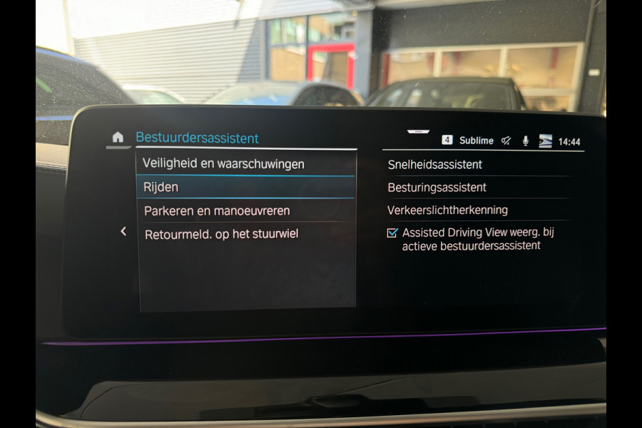 BMW 5 Serie 545e xDrive High Executive Pano|Memory|BTW|H/K|HuD