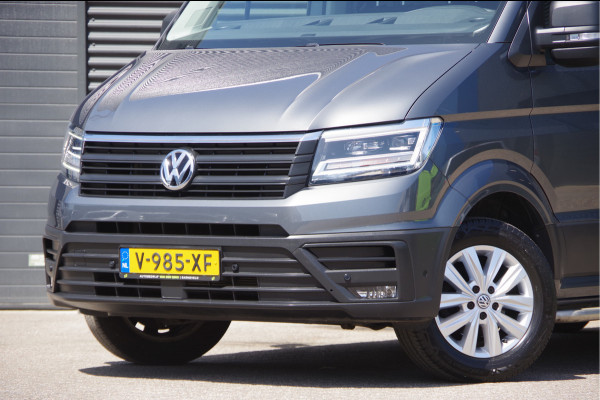 Volkswagen Crafter 35 2.0 TDI L3H3(L2H2) Highline MARGE! 140PK AUT. LED, TREKHAAK, ADAPT. CRUISE, CAMERA, NAVI, NL AUTO, NAP