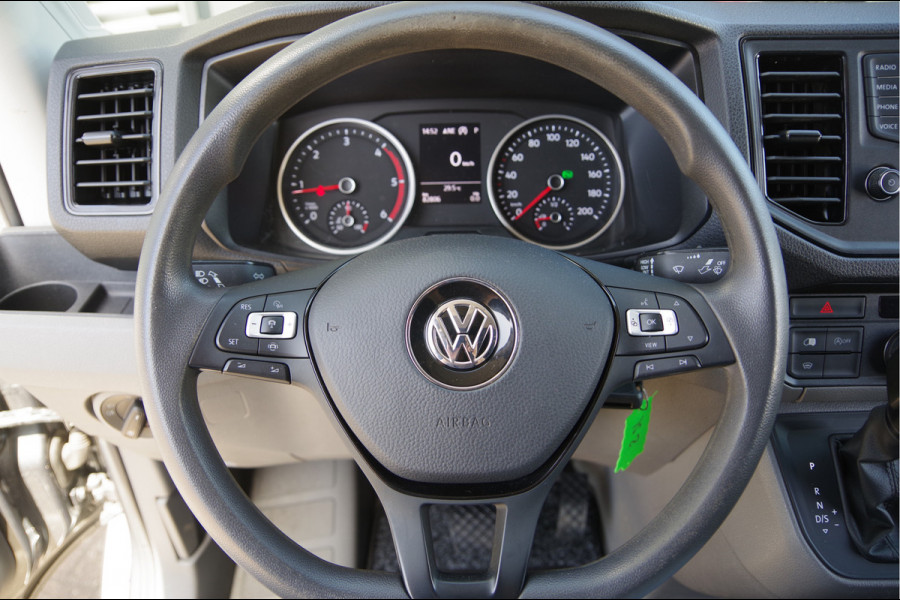 Volkswagen Crafter 35 2.0 TDI L3H3(L2H2) Highline MARGE! 140PK AUT. LED, TREKHAAK, ADAPT. CRUISE, CAMERA, NAVI, NL AUTO, NAP
