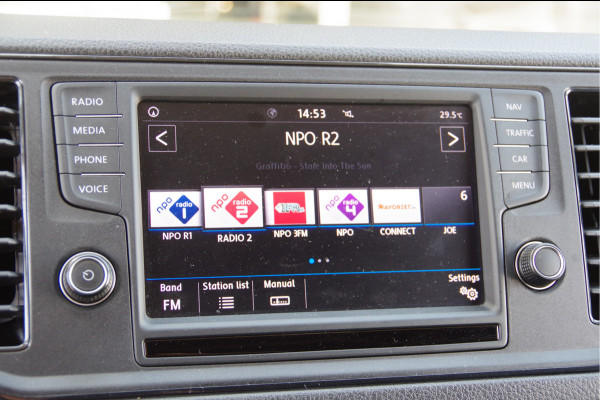 Volkswagen Crafter 35 2.0 TDI L3H3(L2H2) Highline MARGE! 140PK AUT. LED, TREKHAAK, ADAPT. CRUISE, CAMERA, NAVI, NL AUTO, NAP