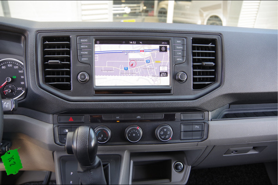 Volkswagen Crafter 35 2.0 TDI L3H3(L2H2) Highline MARGE! 140PK AUT. LED, TREKHAAK, ADAPT. CRUISE, CAMERA, NAVI, NL AUTO, NAP