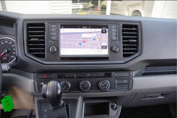 Volkswagen Crafter 35 2.0 TDI L3H3(L2H2) Highline MARGE! 140PK AUT. LED, TREKHAAK, ADAPT. CRUISE, CAMERA, NAVI, NL AUTO, NAP
