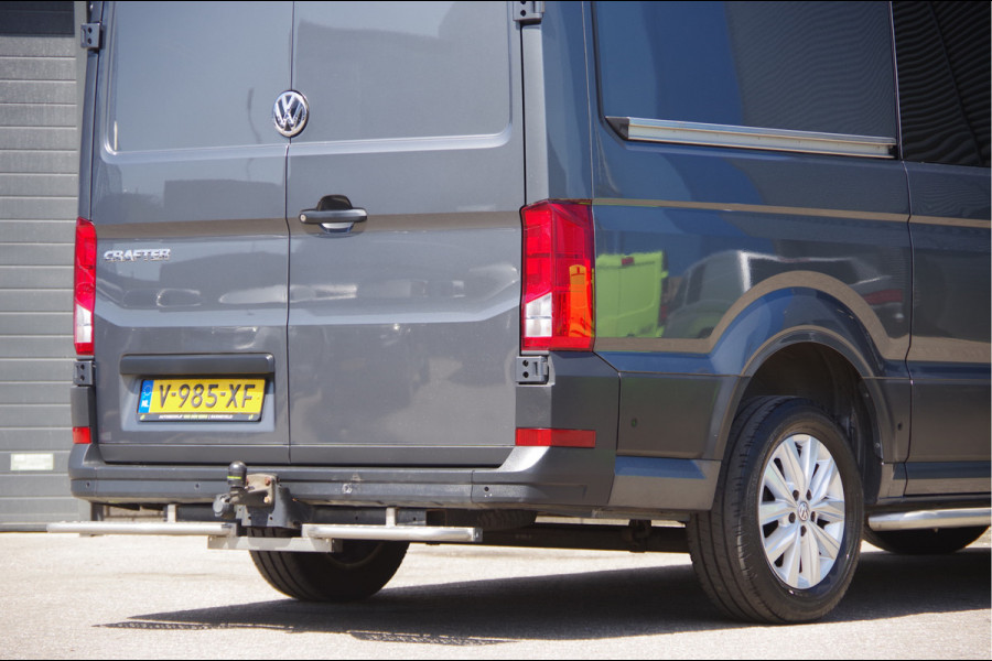 Volkswagen Crafter 35 2.0 TDI L3H3(L2H2) Highline MARGE! 140PK AUT. LED, TREKHAAK, ADAPT. CRUISE, CAMERA, NAVI, NL AUTO, NAP