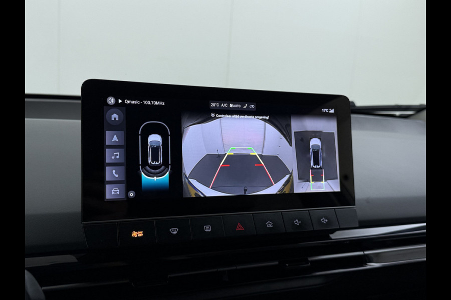 MG Mg4 electric Luxury Long Range 64kWh SOH 93% Warmtepomp Zwart Dak Trekhaak 360°Camera Navi Ecc Adap.Cruise Apple Carplay Android Auto Pdc Stoel+Stuurverwarming Privacy Glas Lmv Led DAB Isofix Dodehoek detector File assistent Rijstrooksensor 1e Eigenaar Origineel Nederlandse Auto