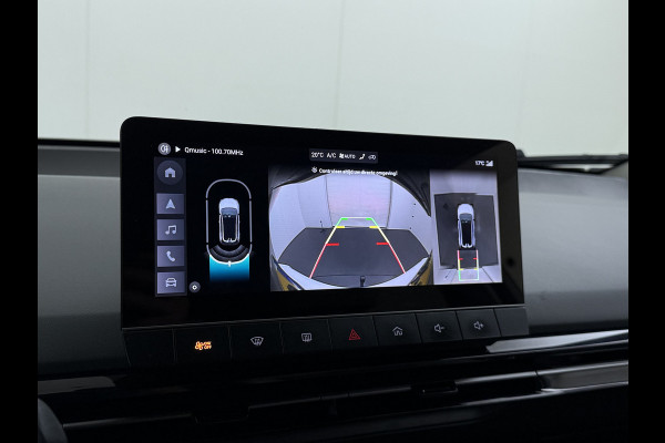 MG Mg4 electric Luxury Long Range 64kWh SOH 93% Warmtepomp Zwart Dak Trekhaak 360°Camera Navi Ecc Adap.Cruise Apple Carplay Android Auto Pdc Stoel+Stuurverwarming Privacy Glas Lmv Led DAB Isofix Dodehoek detector File assistent Rijstrooksensor 1e Eigenaar Origineel Nederlandse Auto