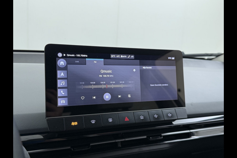 MG Mg4 electric Luxury Long Range 64kWh SOH 93% Warmtepomp Zwart Dak Trekhaak 360°Camera Navi Ecc Adap.Cruise Apple Carplay Android Auto Pdc Stoel+Stuurverwarming Privacy Glas Lmv Led DAB Isofix Dodehoek detector File assistent Rijstrooksensor 1e Eigenaar Origineel Nederlandse Auto
