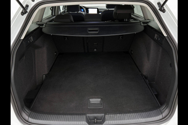 Volkswagen Golf Variant 1.0 TSI Life CARPLAY | AD-CRUISE | VIRTUAL | SFEERVERLICHTING