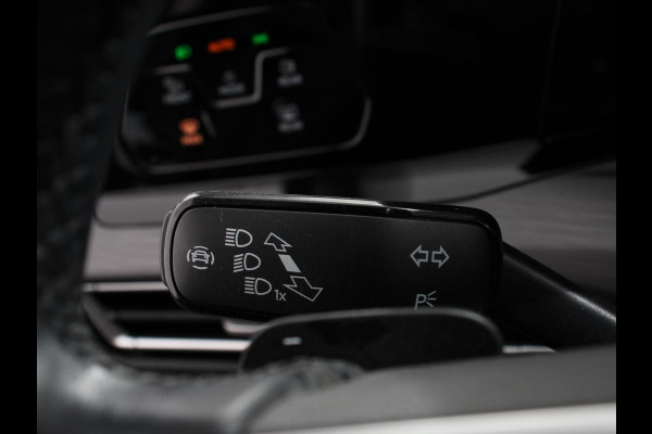 Volkswagen Golf 1.5 eTSI 150pk DSG Style Navigatie Apple Carplay/Android Auto Parkeersensoren Camera Park Assist Adaptive Cruise Control Blind Spot Assist Stoel- en stuurverwarming Ledverlichting Virtual Cockpit Lane Assist Climatronic