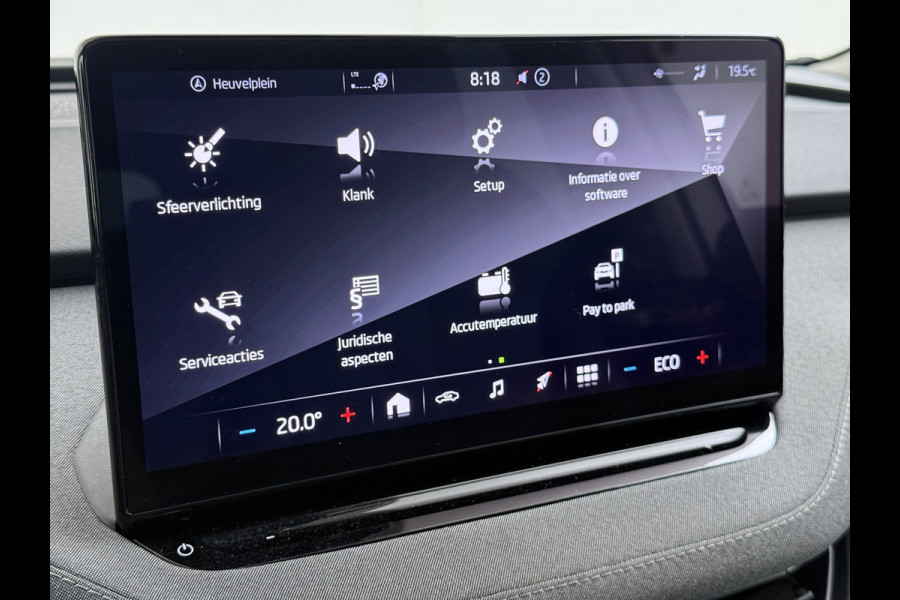 Škoda ENYAQ iV 60 SOH 90% Warmtepomp Trekhaak Panoramadak Adap.Cruise Navi Ecc 360°Camera Apple Carplay Android Auto Stuurverwarming Privacy Glas Lmv 19" Led matrix Keyless advanced Rijstrooksensor Origineel Nederlandse Auto