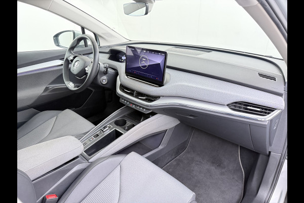 Škoda ENYAQ iV 60 SOH 90% Warmtepomp Trekhaak Panoramadak Adap.Cruise Navi Ecc 360°Camera Apple Carplay Android Auto Stuurverwarming Privacy Glas Lmv 19" Led matrix Keyless advanced Rijstrooksensor Origineel Nederlandse Auto