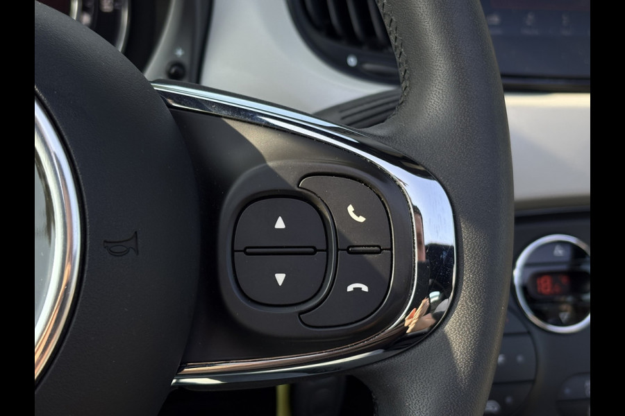 Fiat 500C 1.0 Hybrid Star | Navi, Carplay/Android, Cruise, Climate, PDC, Licht- en Regensensor | NAP |