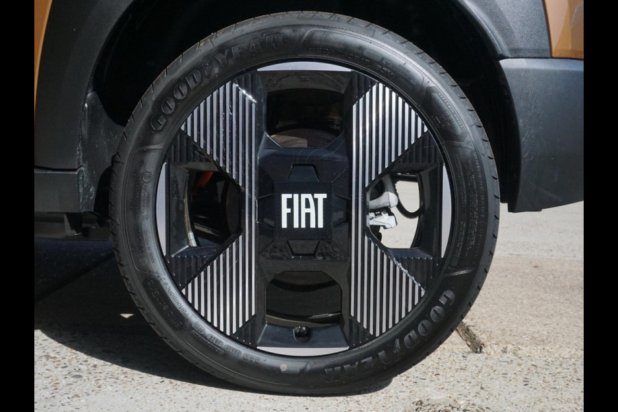 Fiat Grande Panda La Prima 7,4 kW 44 kWh | Uit voorraad leverbaar | Clima | Cruise | Camera | Apple Carplay | 17" | Navi