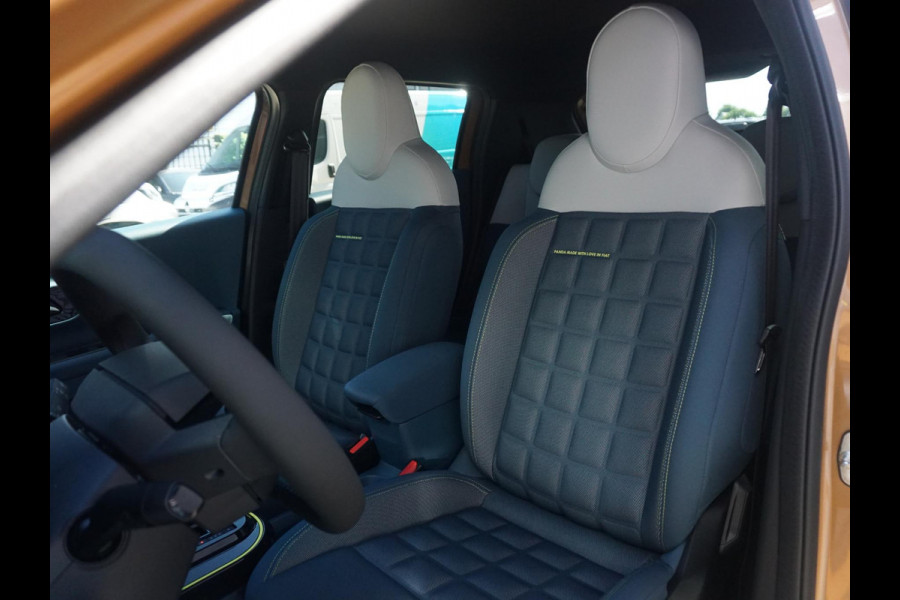 Fiat Grande Panda La Prima 7,4 kW 44 kWh | Uit voorraad leverbaar | Clima | Cruise | Camera | Apple Carplay | 17" | Navi