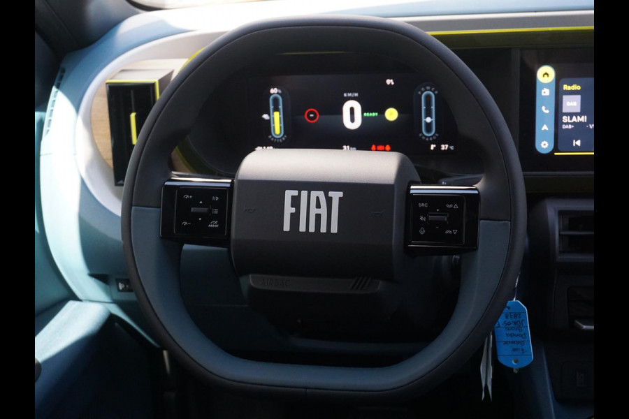 Fiat Grande Panda La Prima 7,4 kW 44 kWh | Uit voorraad leverbaar | Clima | Cruise | Camera | Apple Carplay | 17" | Navi