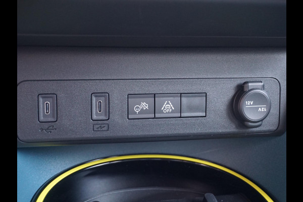 Fiat Grande Panda La Prima 7,4 kW 44 kWh | Uit voorraad leverbaar | Clima | Cruise | Camera | Apple Carplay | 17" | Navi