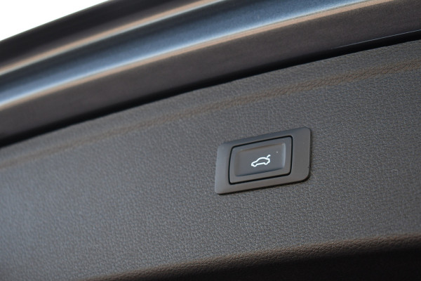 Audi Q5 50 TFSI e S-edition Luchtv ACC 360 HUD