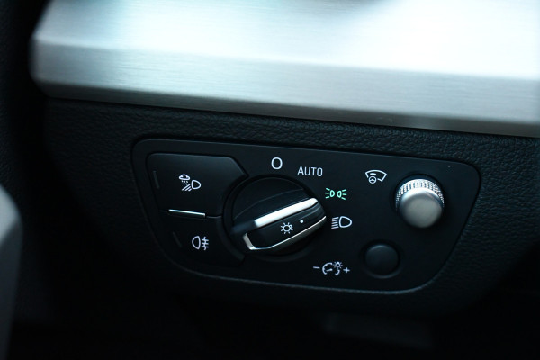 Audi Q5 50 TFSI e S-edition Luchtv ACC 360 HUD