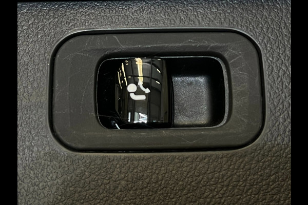 Mercedes-Benz C-Klasse Estate 200 AMG / NL-auto / Pano / BTW