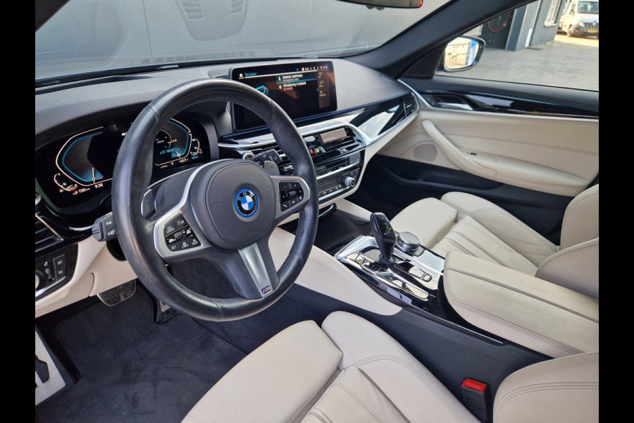 BMW 5 Serie Touring 530e BMW garantie t/m 2028!