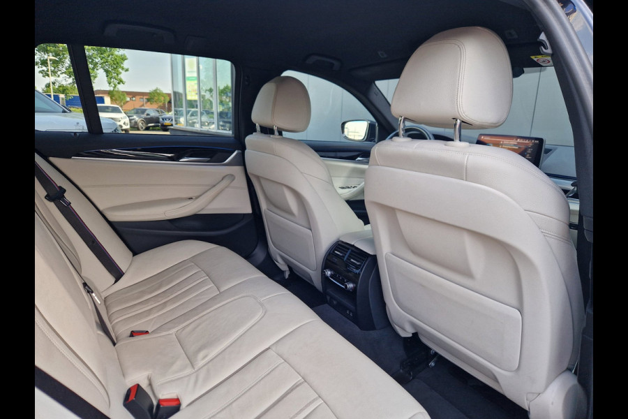 BMW 5 Serie Touring 530e BMW garantie t/m 2028!