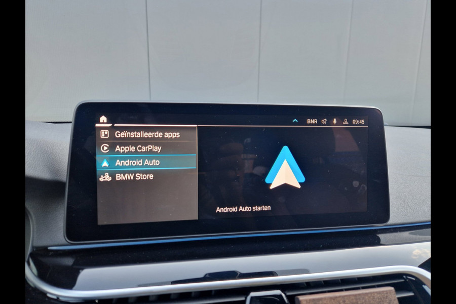 BMW 5 Serie Touring 530e BMW garantie t/m 2028!