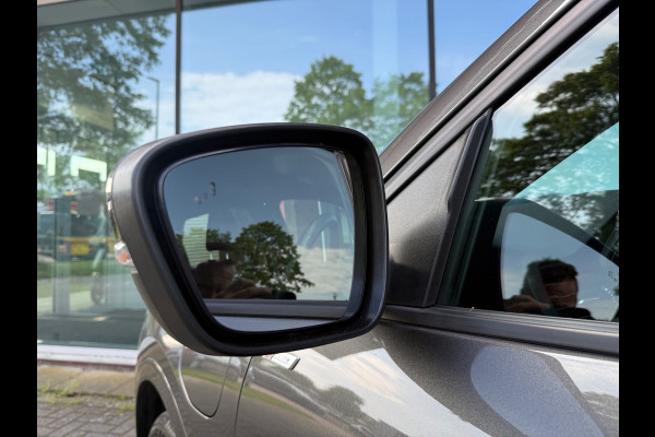 Ford Kuga 2.5 PHEV ST-Line X - Automaat - Navi - E.Trekhaak - Winterpakket