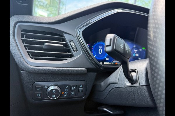 Ford Kuga 2.5 PHEV ST-Line X - Automaat - Navi - E.Trekhaak - Winterpakket