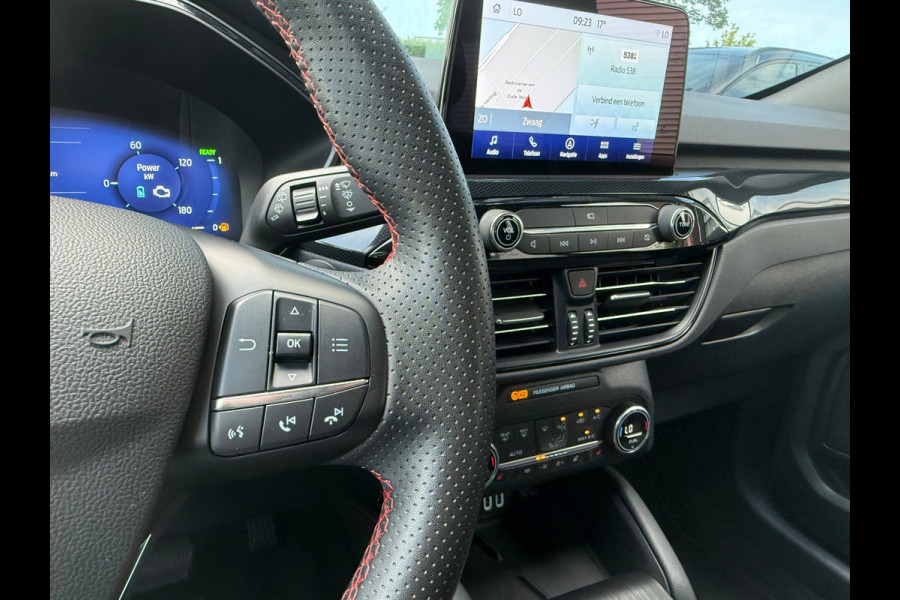 Ford Kuga 2.5 PHEV ST-Line X - Automaat - Navi - E.Trekhaak - Winterpakket