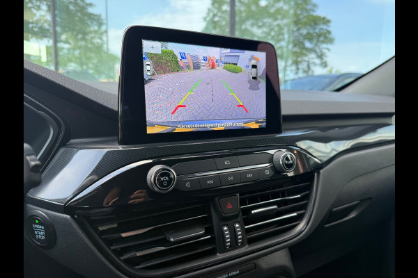 Ford Kuga 2.5 PHEV ST-Line X - Automaat - Navi - E.Trekhaak - Winterpakket
