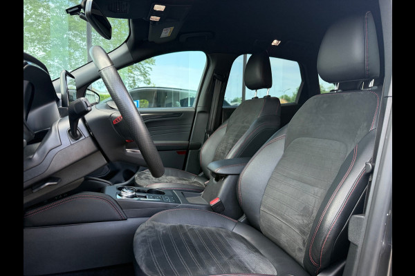 Ford Kuga 2.5 PHEV ST-Line X - Automaat - Navi - E.Trekhaak - Winterpakket