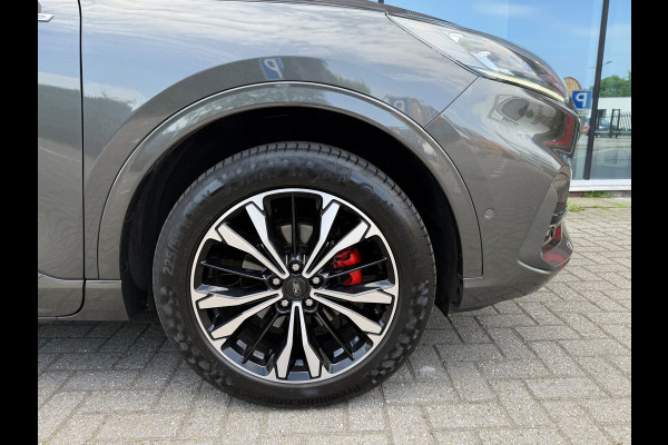 Ford Kuga 2.5 PHEV ST-Line X - Automaat - Navi - E.Trekhaak - Winterpakket