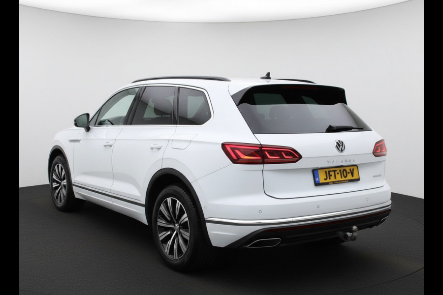 Volkswagen Touareg 3.0 TSi eHybrid ATMOSPHERE 4MOTION TREKHAAK/HEAD-UP/PANORAMADAK