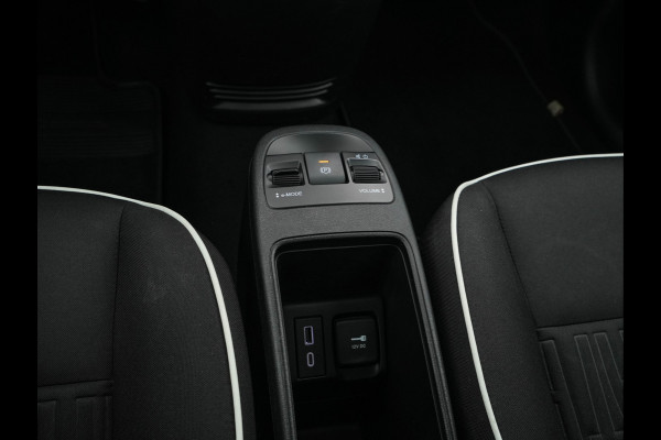 Fiat 500 Action 24 kWh [ 3-Fase ] {SOH-90%} (INCL.BTW) *CARPLAY | DIGI-COCKPIT | DAB | COMFORT-SEATS | ECC | CRUISE*